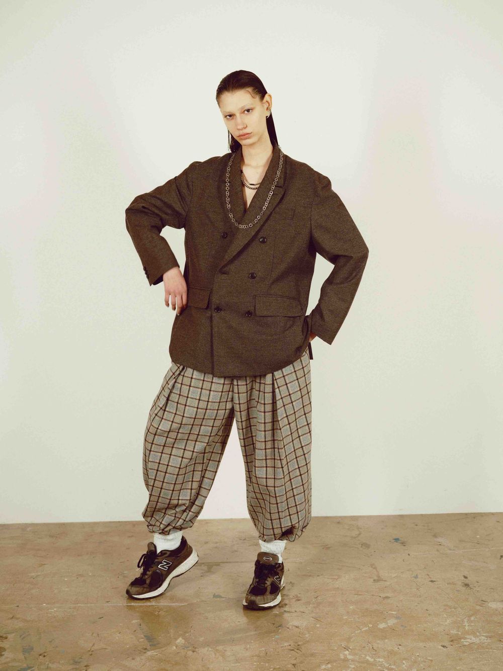 KICS DOCUMENT. 2023AW LOOK Style-8
