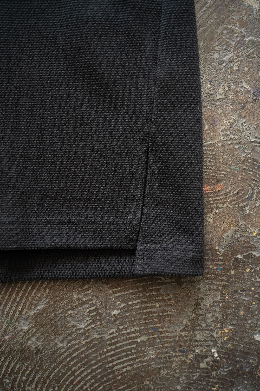 【ラスト1点】【25SS】空紡糸オーバーサイズニットポロ(INK BLACK)