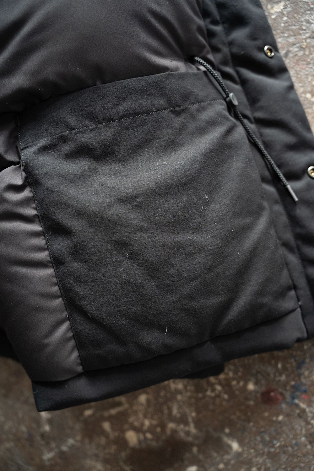 【25AW】強撚ナイロンダウンブルゾン(INK BLACK)
