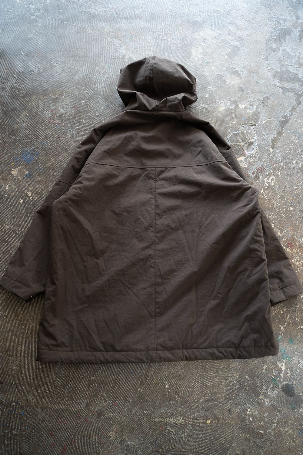 【ラスト1点】【24AW】撥水ナイロンオックスシンサレートフーデッドコート(BROWN)
