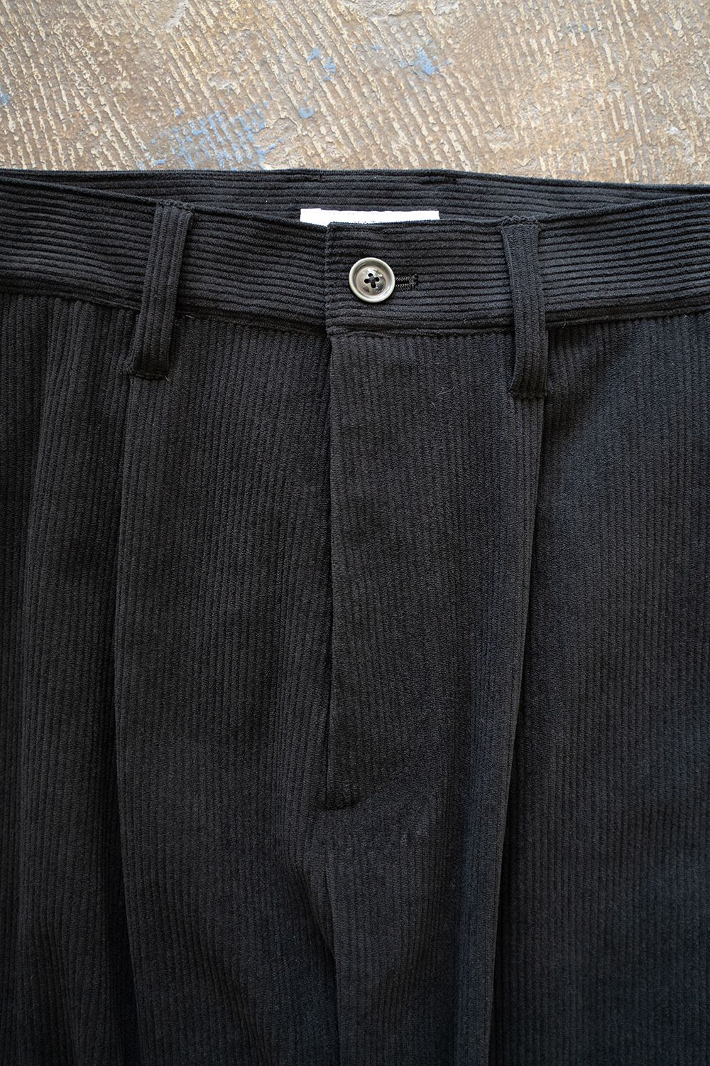 【ラスト1点】1-Tack Corduroy Bootcut Pants/1タックコーデュロイブーツカットパンツ(BLACK)
