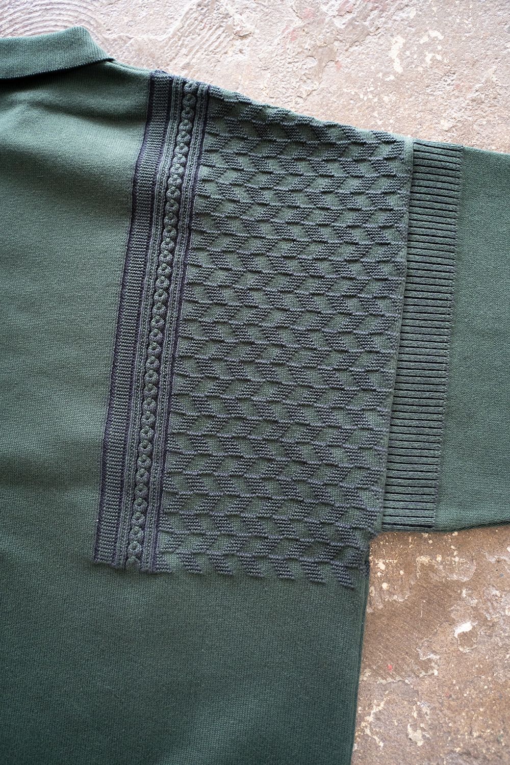YASHIKI - 【ラスト1点】【22AW】Hatsushimo Knit Polo(GREEN