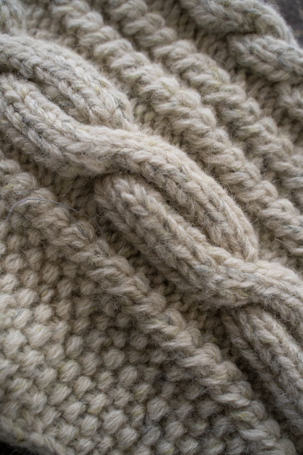 【Sサイズ】Jamieson’s Shetland wool HAND KNITTING Cowichan sweater(WHITE)