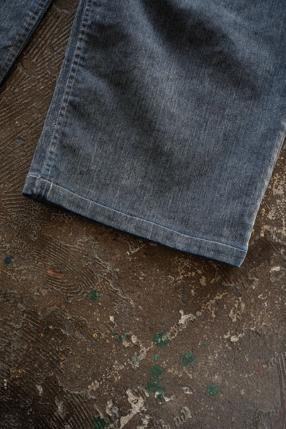 【26AW】Washed Flocked Denim Pants(FADED GRAY)