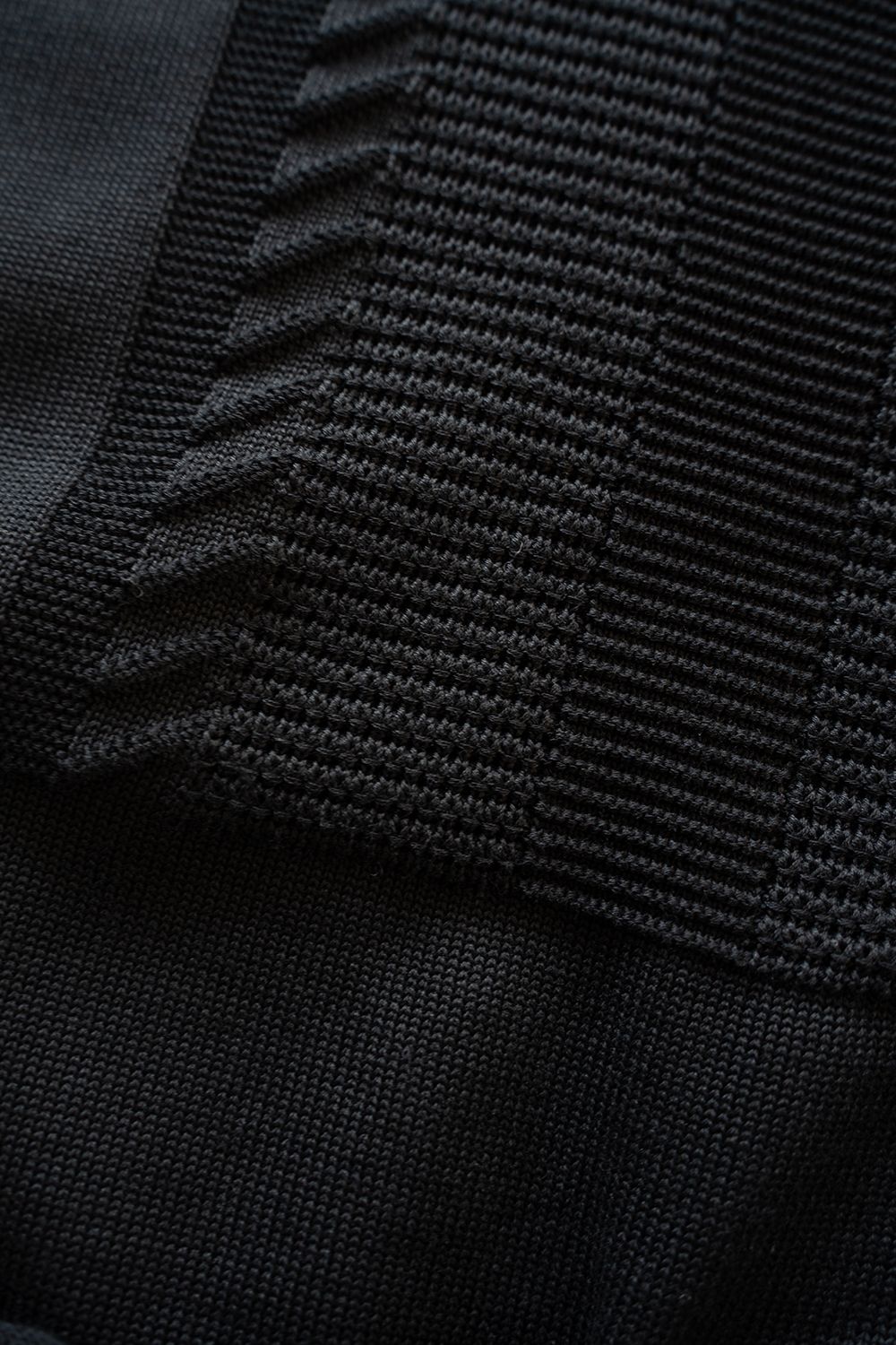 【26AW】Akiyo Zip Cardigan(BLACK)