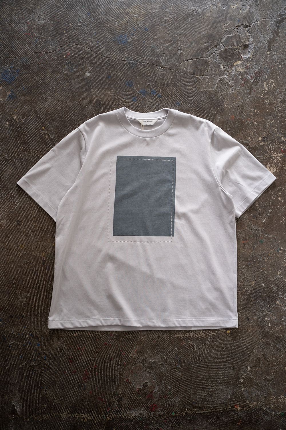 STILL BY HAND - 【ラスト1点】【23SS】グラフィックTシャツ(LAVENDER