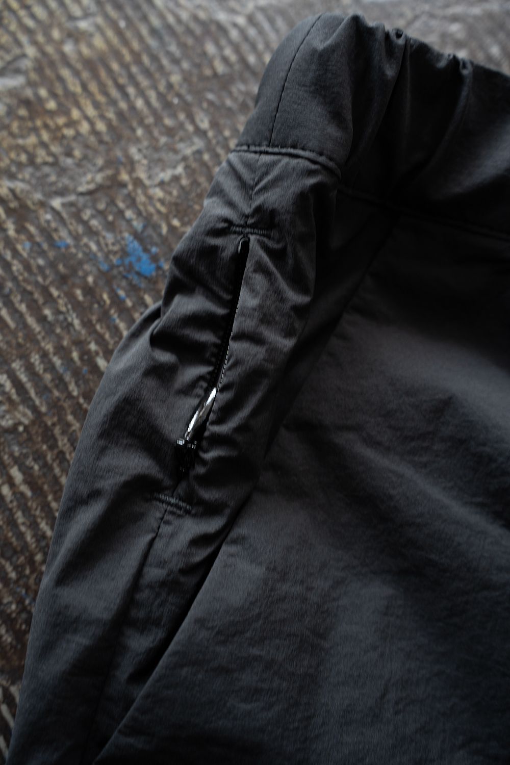 【26SS】ストレッチナイロンハーフパンツ(CHARCOAL)