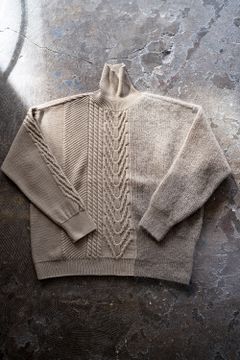 【ラスト1点】Switching Mohair Turtle Knit/モヘア切り替えタートルニット(BEIGE)