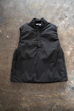 【ラスト1点】【24AW】シンサレートプルオーバーベスト(BLACK)