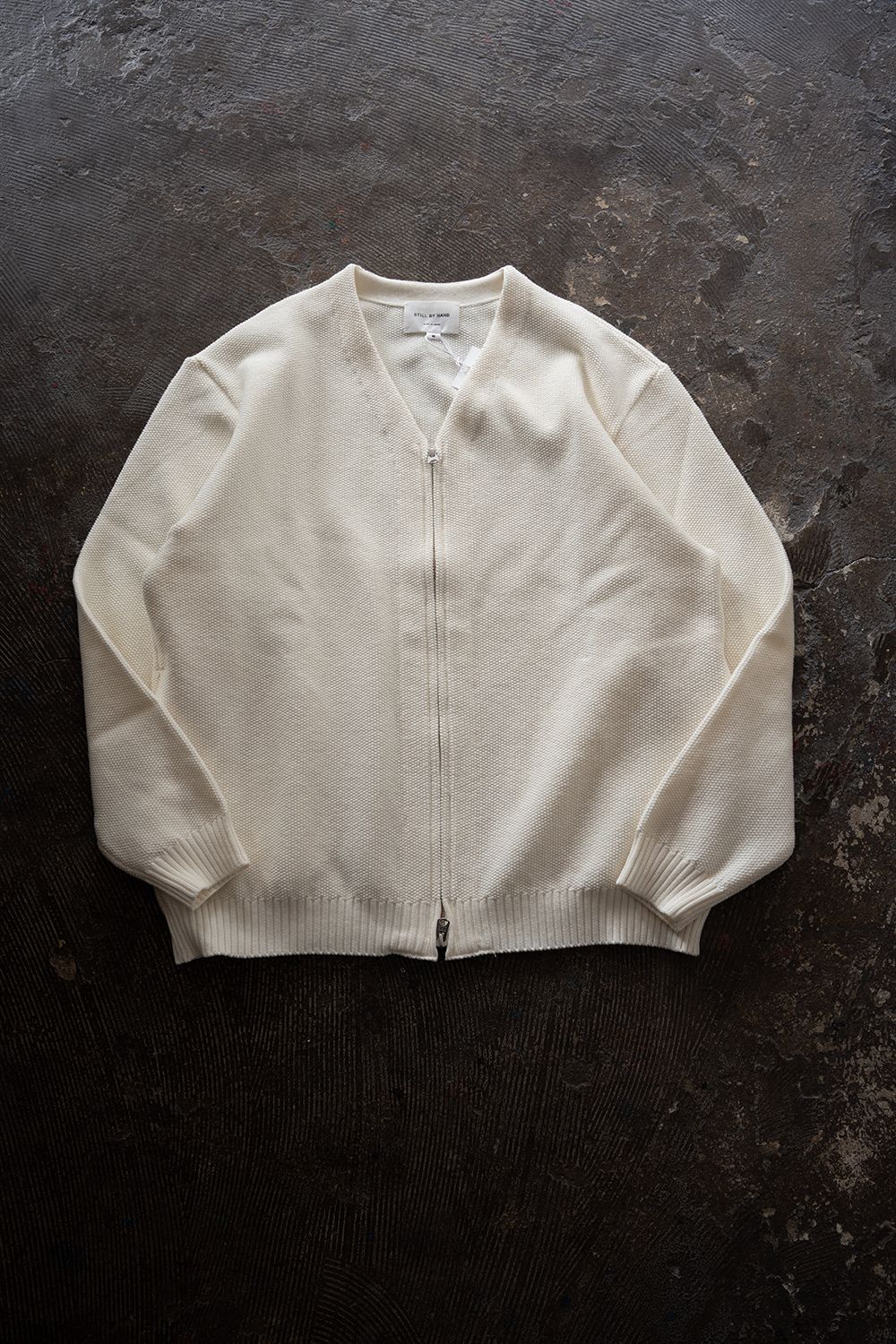 【ラスト1点】【26AW】10Gニットジップカーディガン(IVORY)