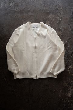 【ラスト1点】【26AW】10Gニットジップカーディガン(IVORY)