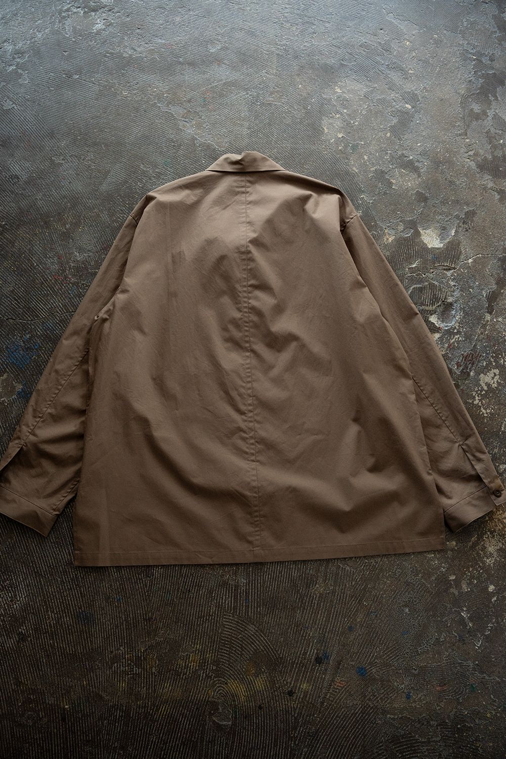 【26SS】コットン×シルクタイプライタースキッパーシャツ(MOCHA BEIGE)