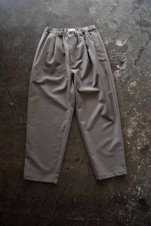 【26AW】モヘア混2タックイージーパンツ(GREIGE)