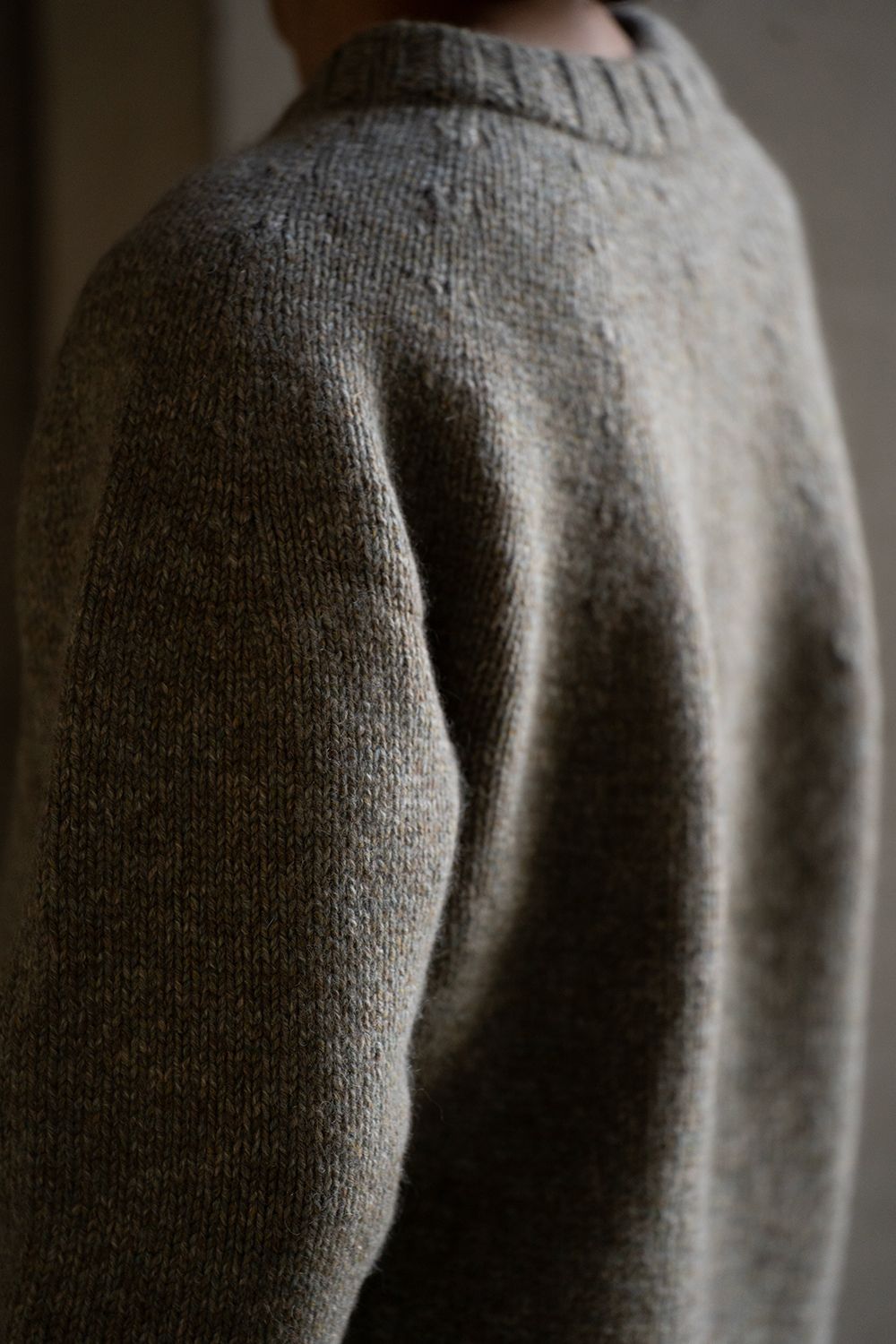 yak/lambs multi ply HAND KNITTING yoke top crew neck sweater(FOG)