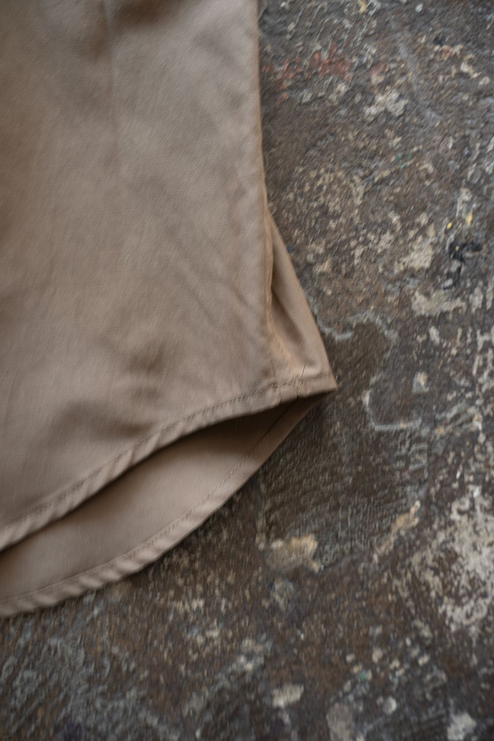【26SS】キュプラ×コットンプルオーバーシャツ(KHAKI BROWN)