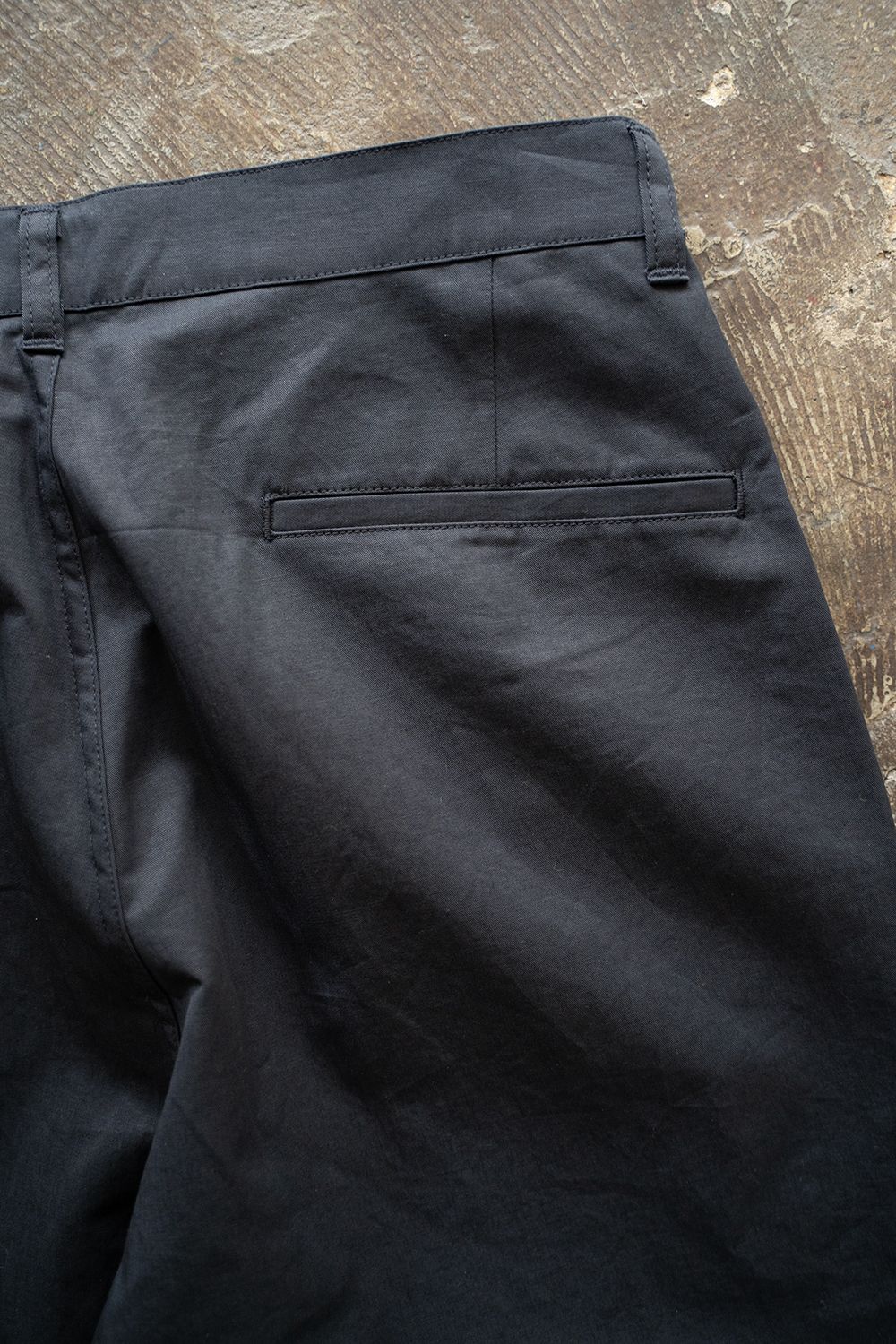 【ラスト1点】【24SS】コットン×リネンワンタックベイカーパンツ(NAVY)