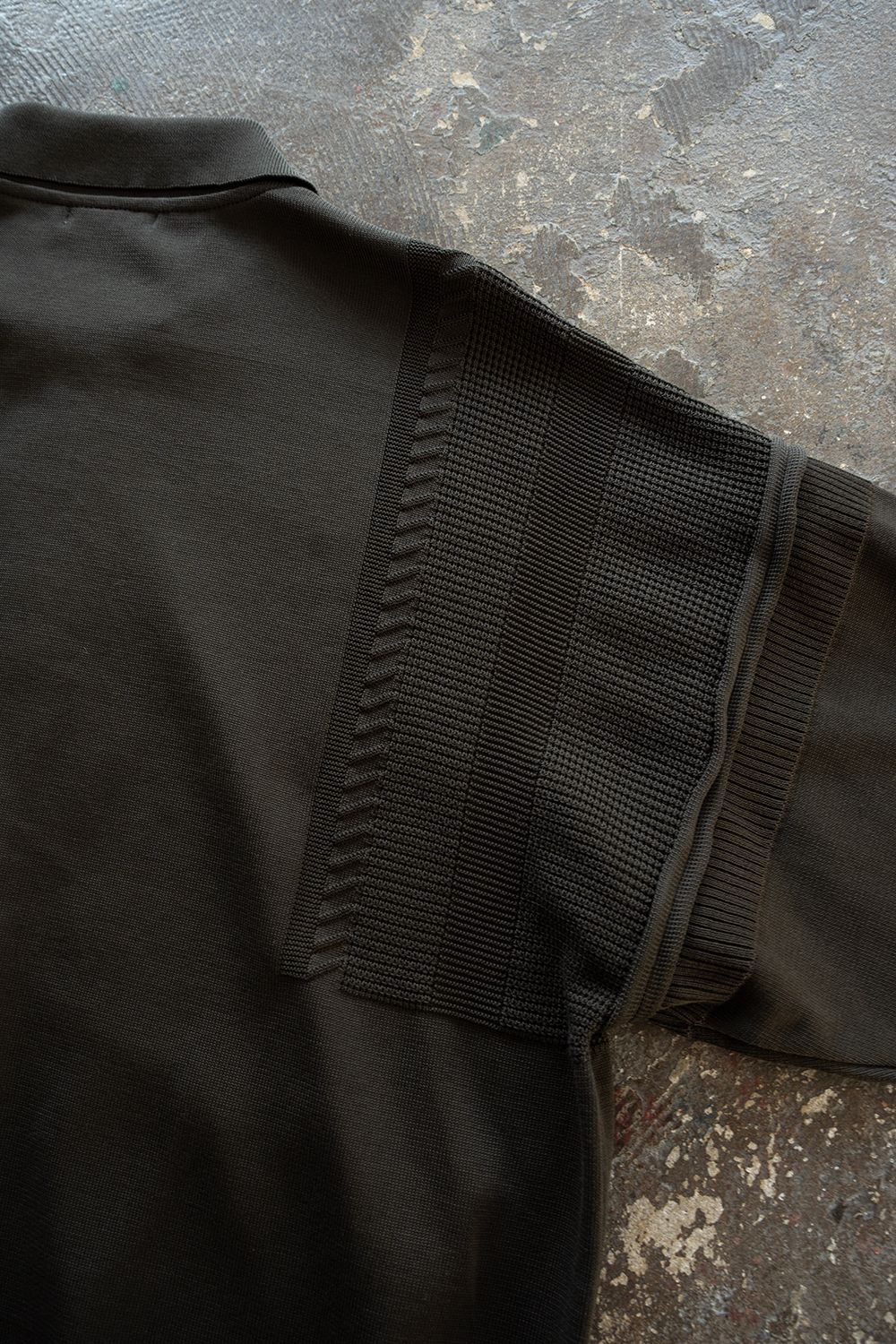 【26AW】Akiyo Zip Cardigan(DARK OLIVE)