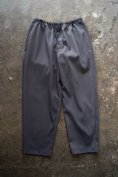 【ラスト1点】【25SS】中空ポリエステルイージーパンツ(BLUE GRAY)