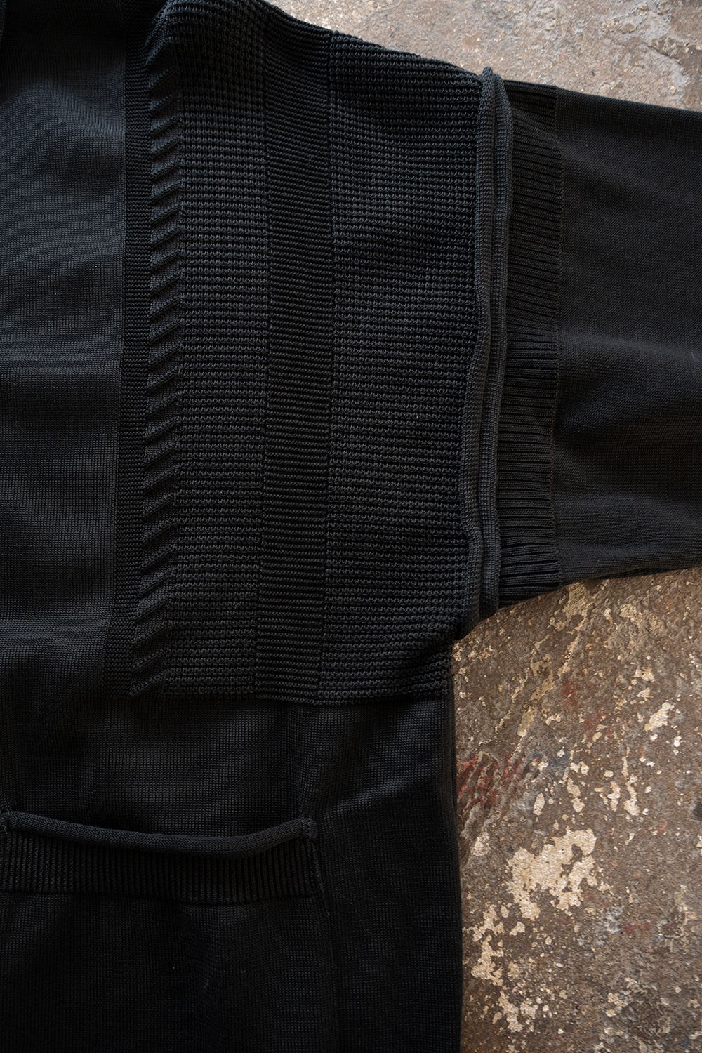【26AW】Akiyo Zip Cardigan(BLACK)