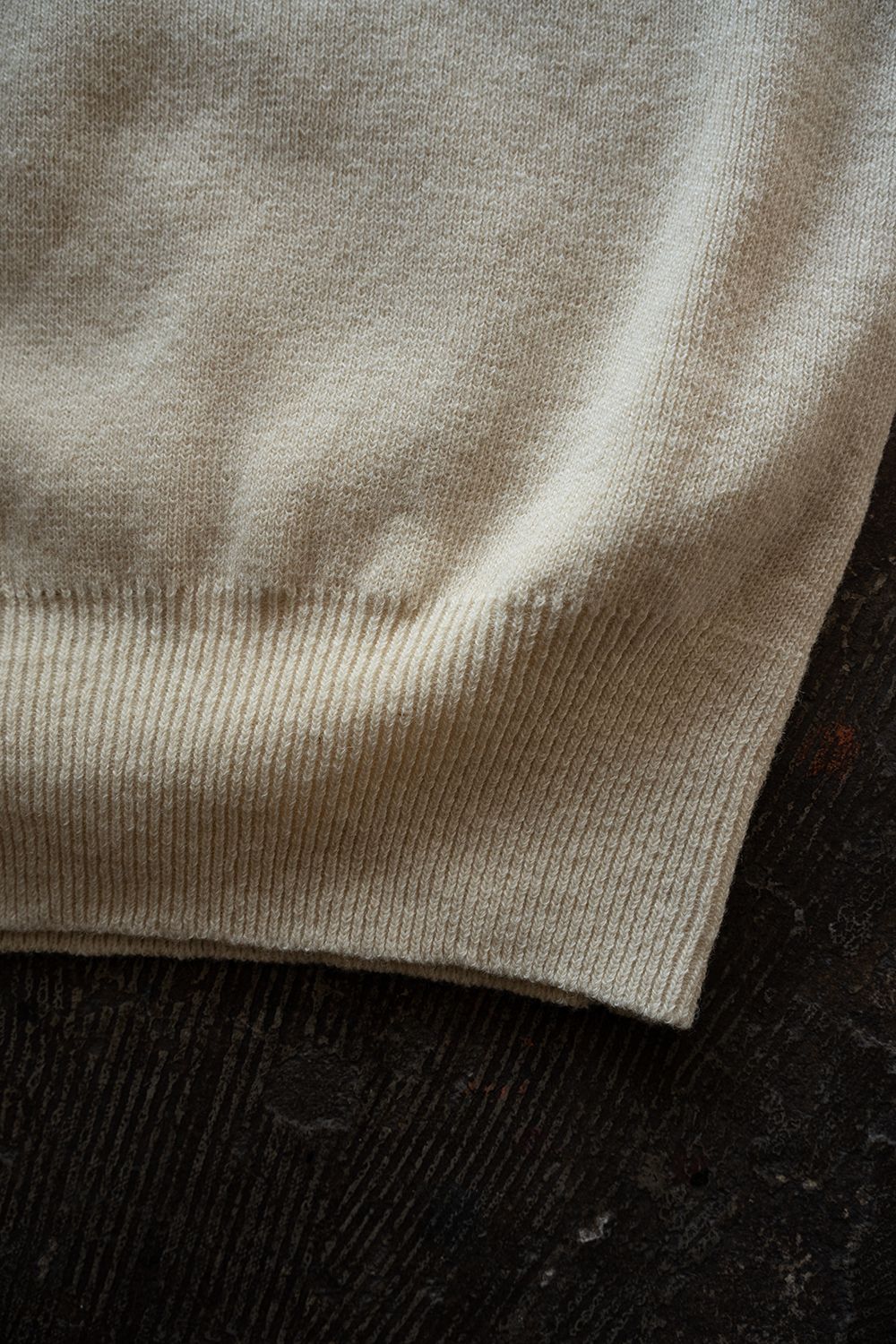Hard twisted Shetlandwool GOB sweater(WHITE)