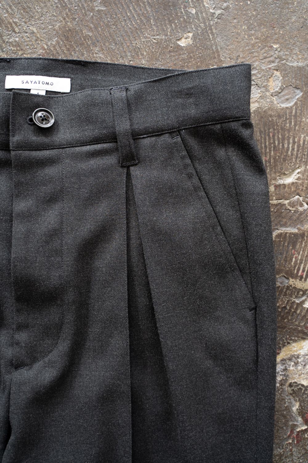 【25AW】2-Tack Slacks/2タックスラックス(CHARCOAL)