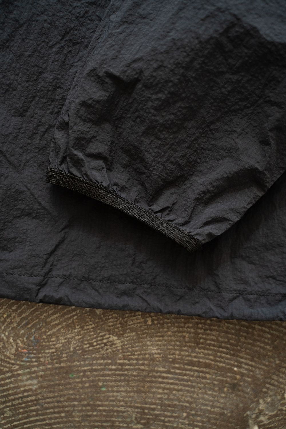 【ラスト1点】【24AW】撥水ナイロンアノラックブルゾン(BLACK NAVY)