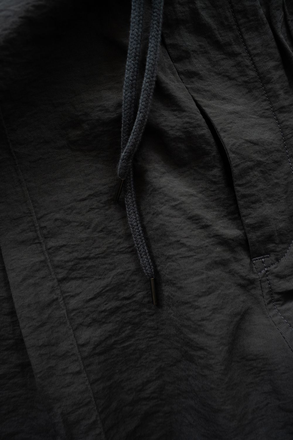 【26SS】ピンタックイージースラックス(CHARCOAL)