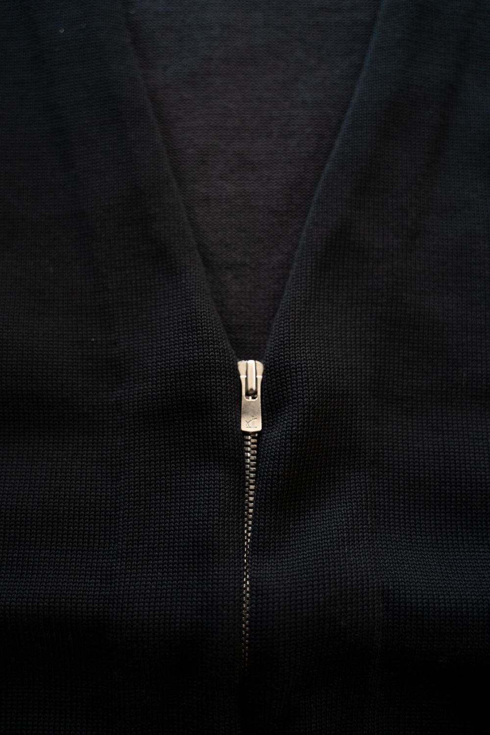 【25AW】Hakuhyo Zip Cardigan(BLACK)