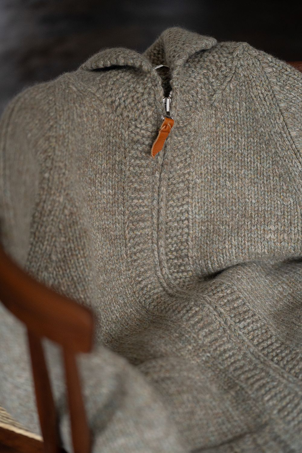 yak/lambs multi ply HAND KNITTING cowichan sweater(FOG)