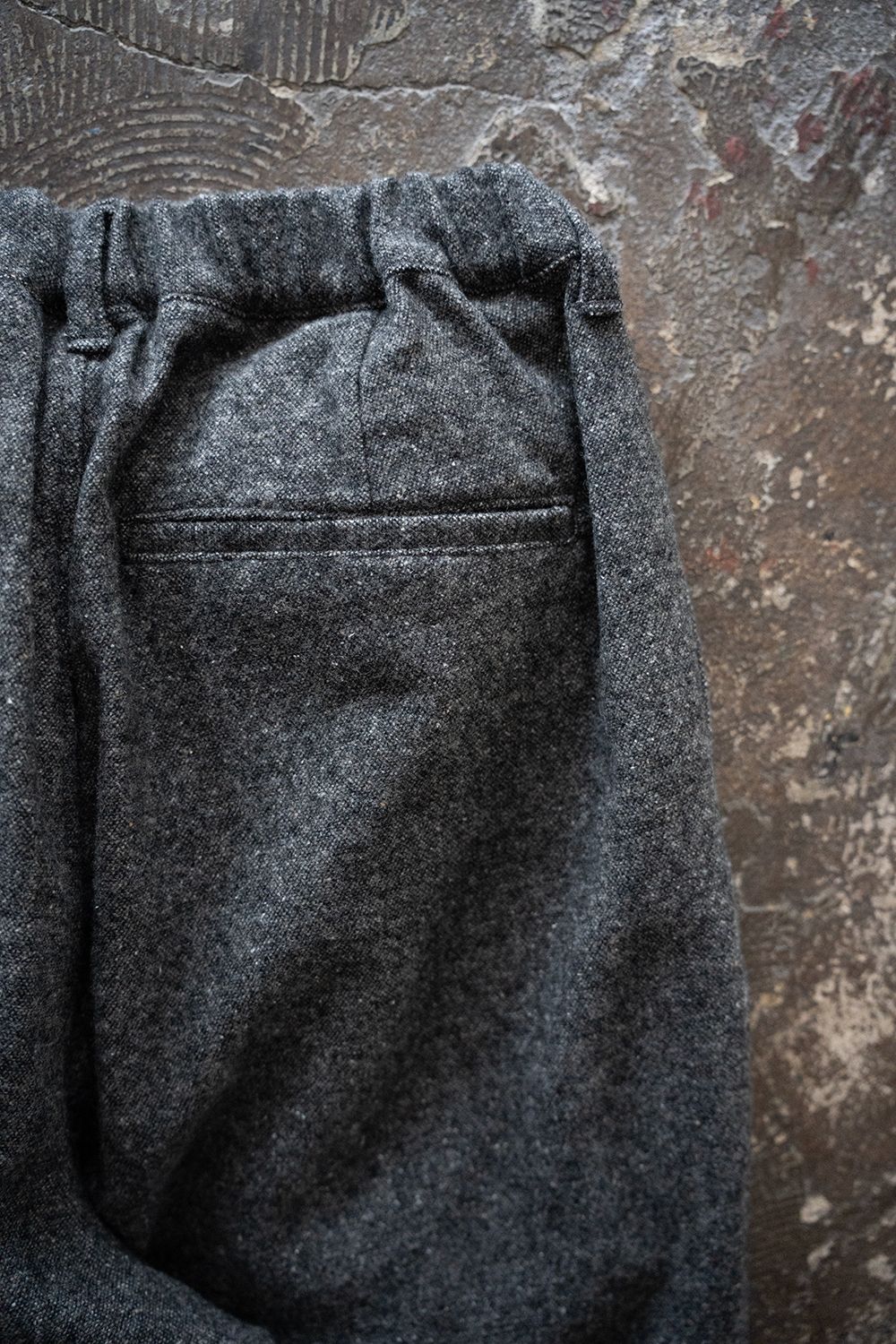 【25AW】5者混ネップツイードスラックス(GRAY)