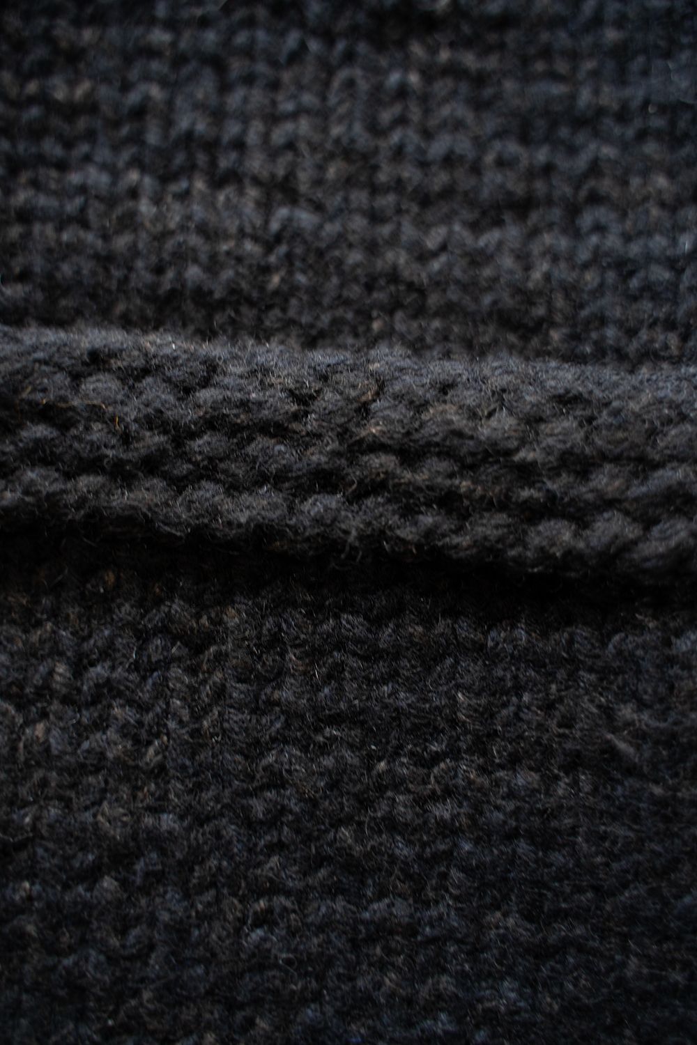 【ラスト1点】yak/lambs multi ply HAND KNITTING cowichan sweater(DARK NAVY)