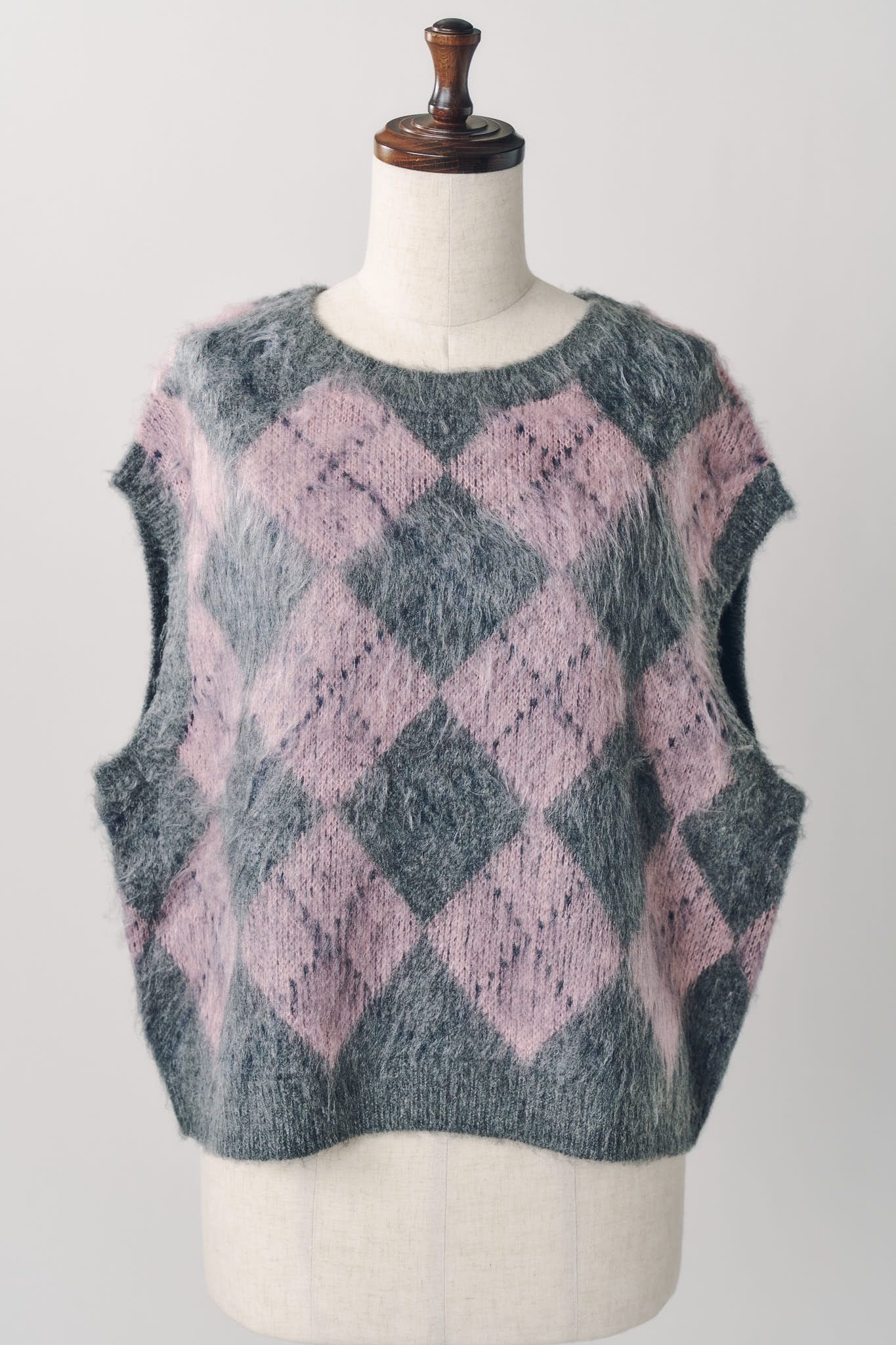 アーガイルニットベスト (ピンク) argyle knit vest (Pink) / 26AW