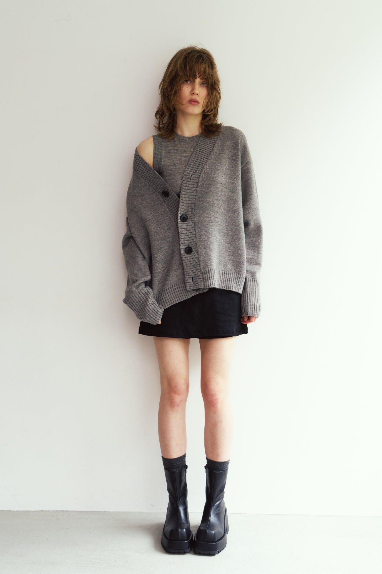 2ピース カーディガン (グレー) 2-piece cardigan (Gray) / 26AW