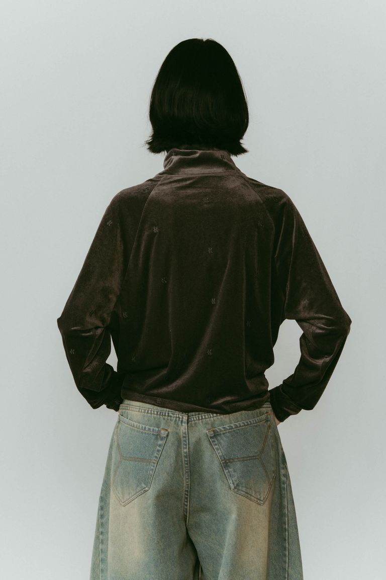 175cm 着用サイズ:フリー