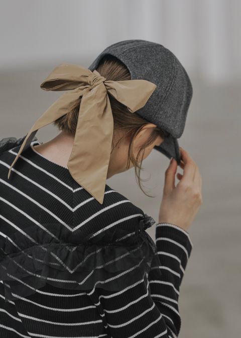 wool touch back ribbon casquette cap / ウールタッチ バックリボン キャスケットキャップ (チャコール) / 25AW