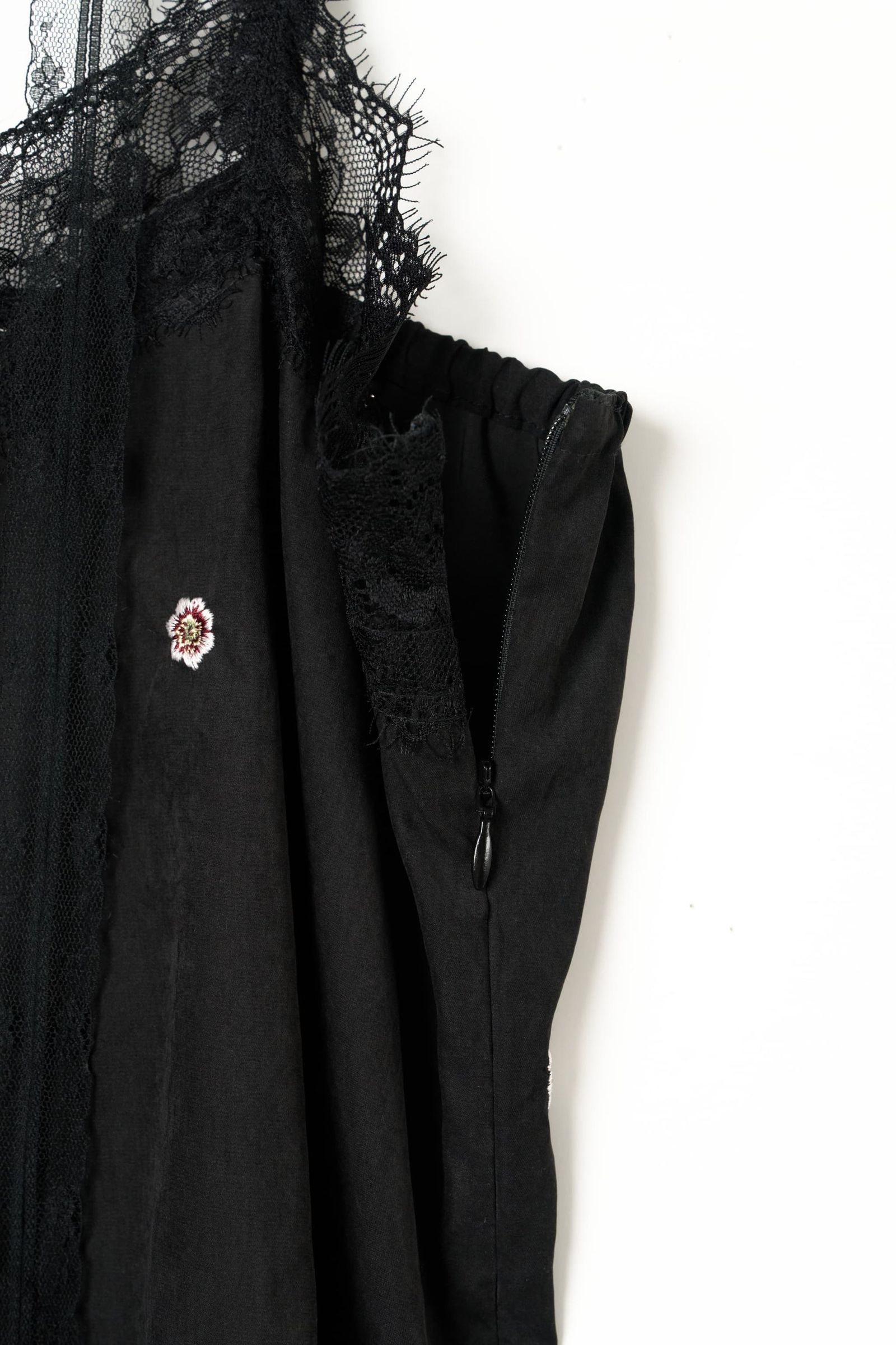 レースキャミソールドレス (ブラック) lace cami dress (Black) / 26AW