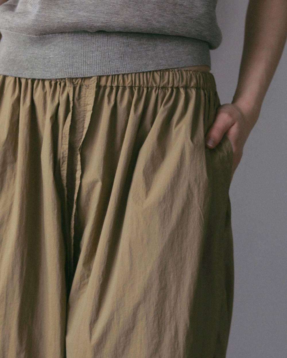 シアー ナイロンパンツ (ベージュ) Sheer Nylon Pants (Beige) / 27SS