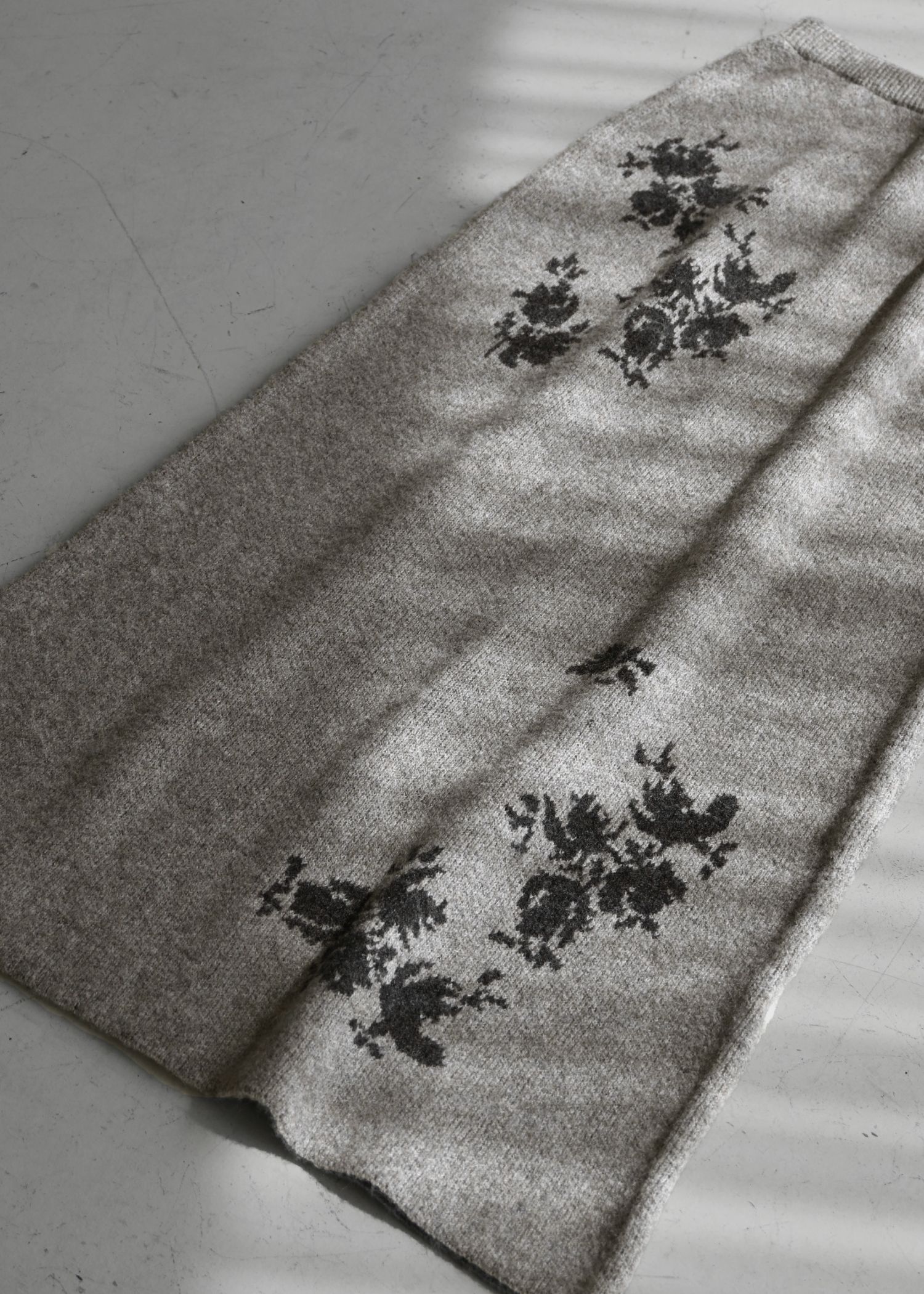 flower jacquard pencil knit SK / フラワージャガード ペンシルニットスカート (ミックス) / 25AW /