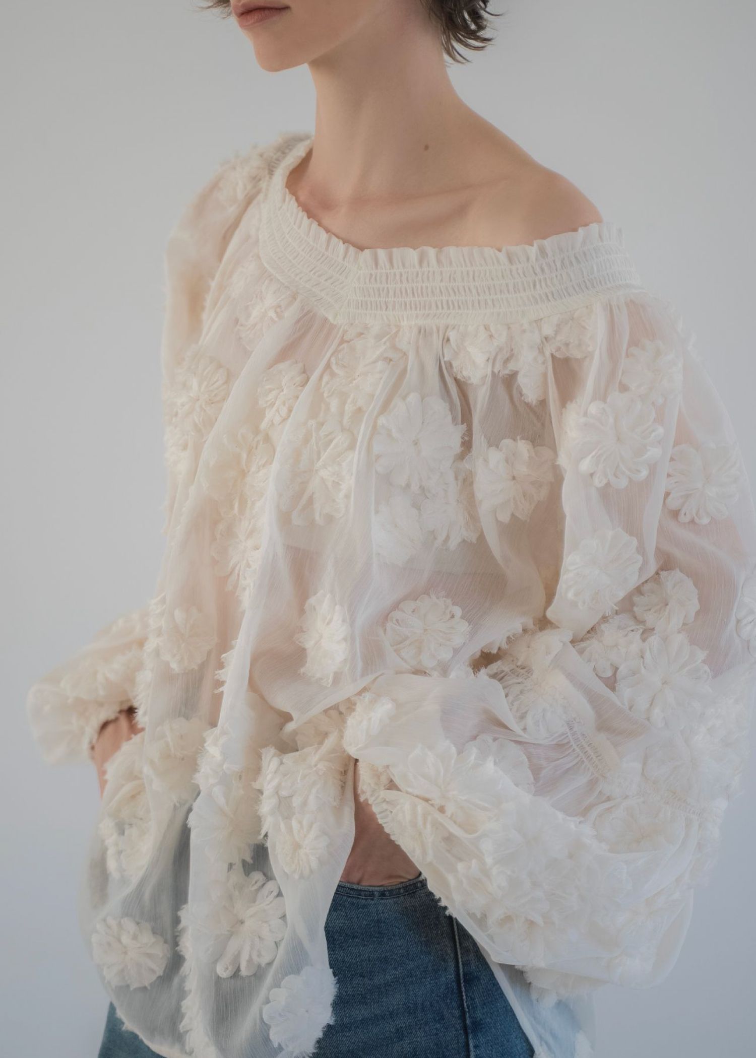 flower motif sheer BL (Ivory) / フラワーモチーフシアーブラウス (アイボリー) / 26SS