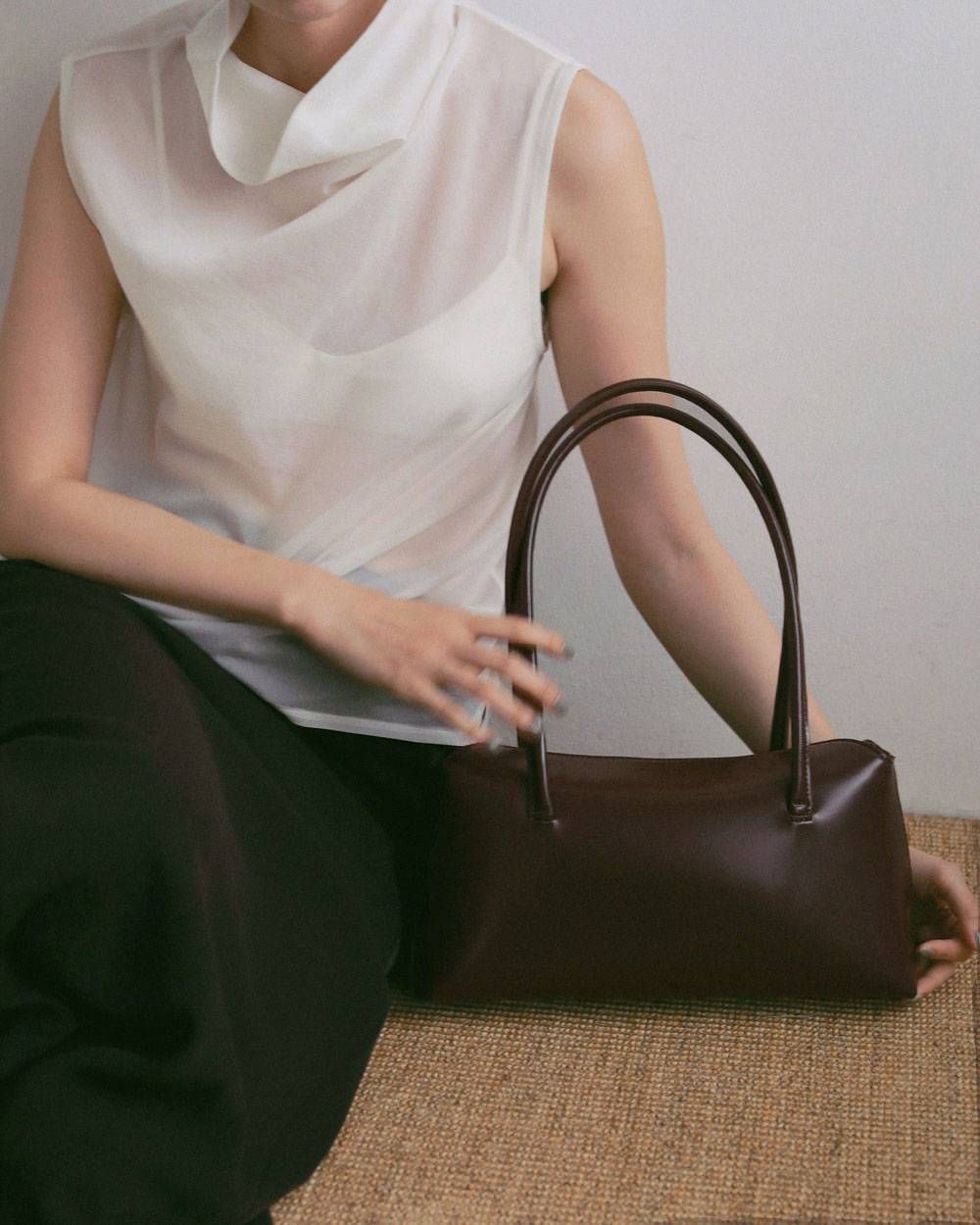 レザーボストンバッグ (ブラウン) Leather Boston Bag (Brown) / 27SS
