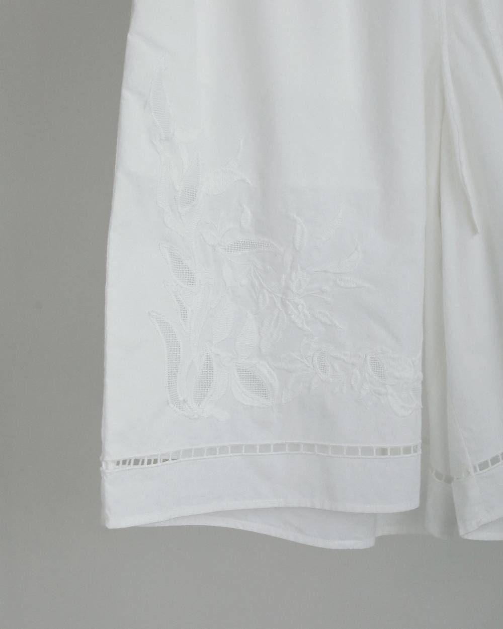 エンブロイダリー ハーフパンツ (ホワイト) Embroidery Half Pants (White) / 27SS