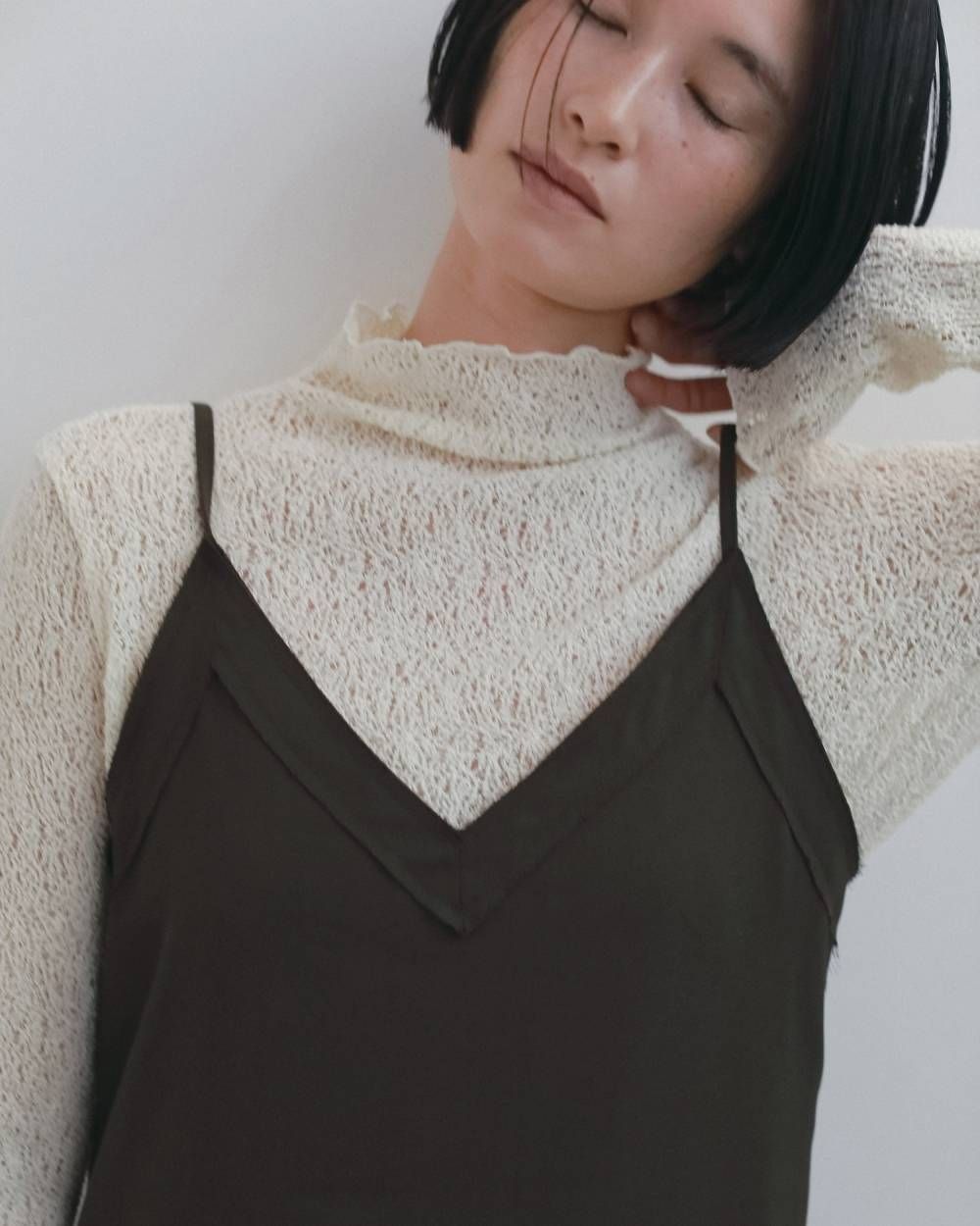 プリーツ キャミソールワンピース (ブラウン) Pleats Camisole Onepiece (Brown) / 26AW 【6月29日まで期間限定予約】