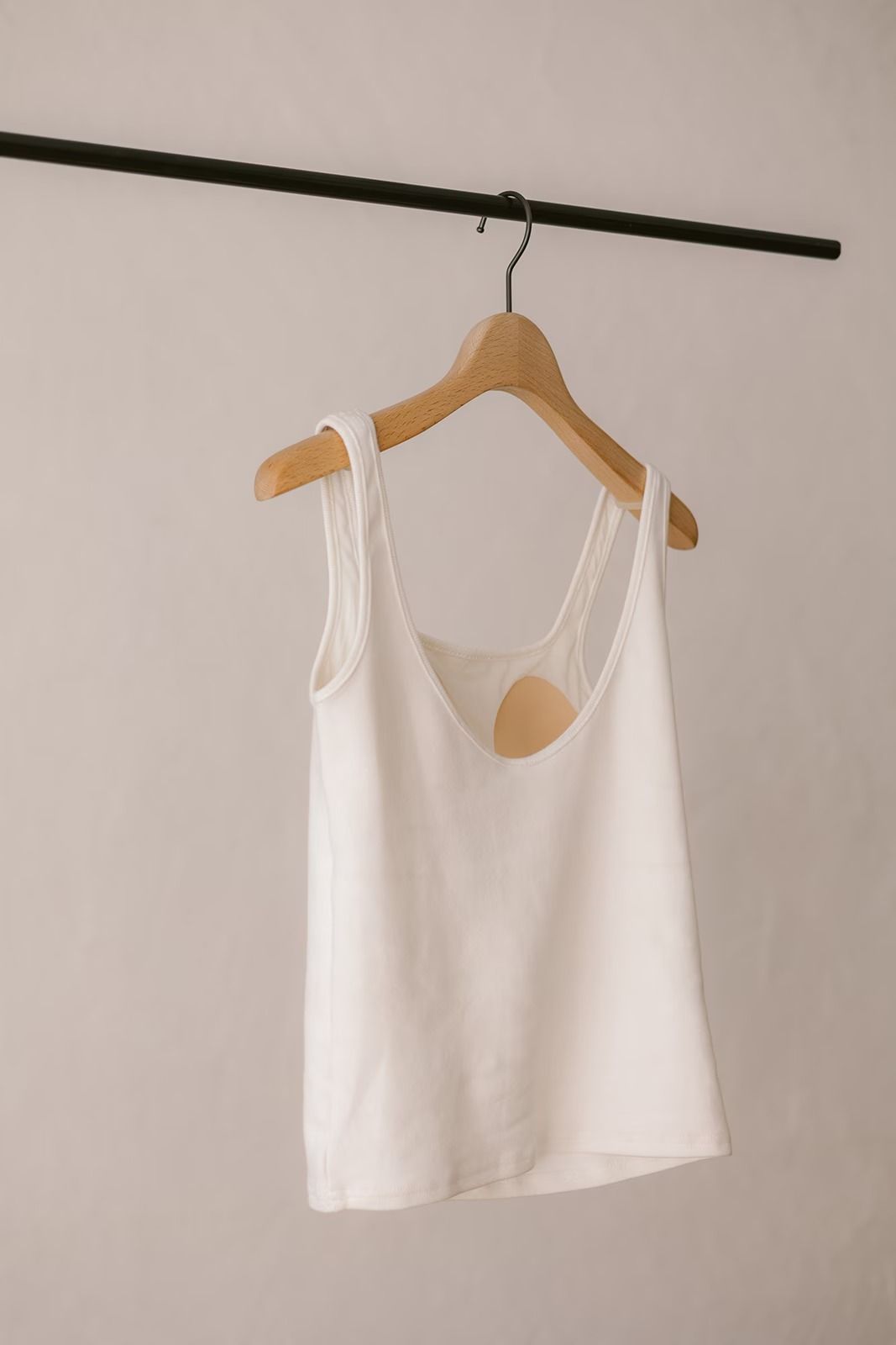 スクエアネックカップインタンクトップ (ホワイト) Square Neck Tank Top (White) /  26SS