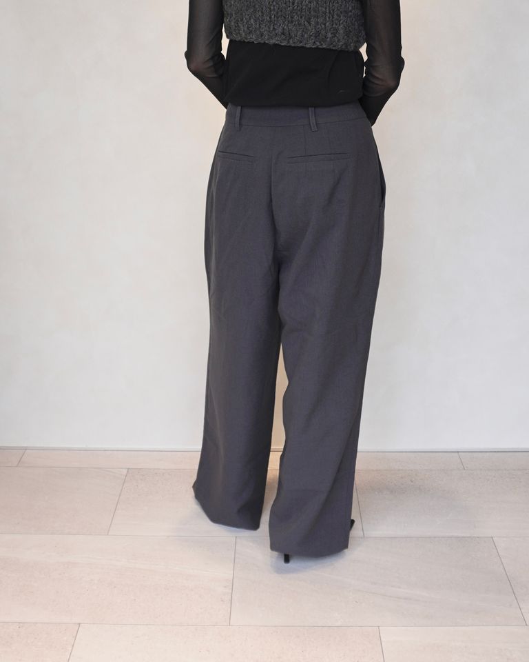 164cm 着用サイズ:38