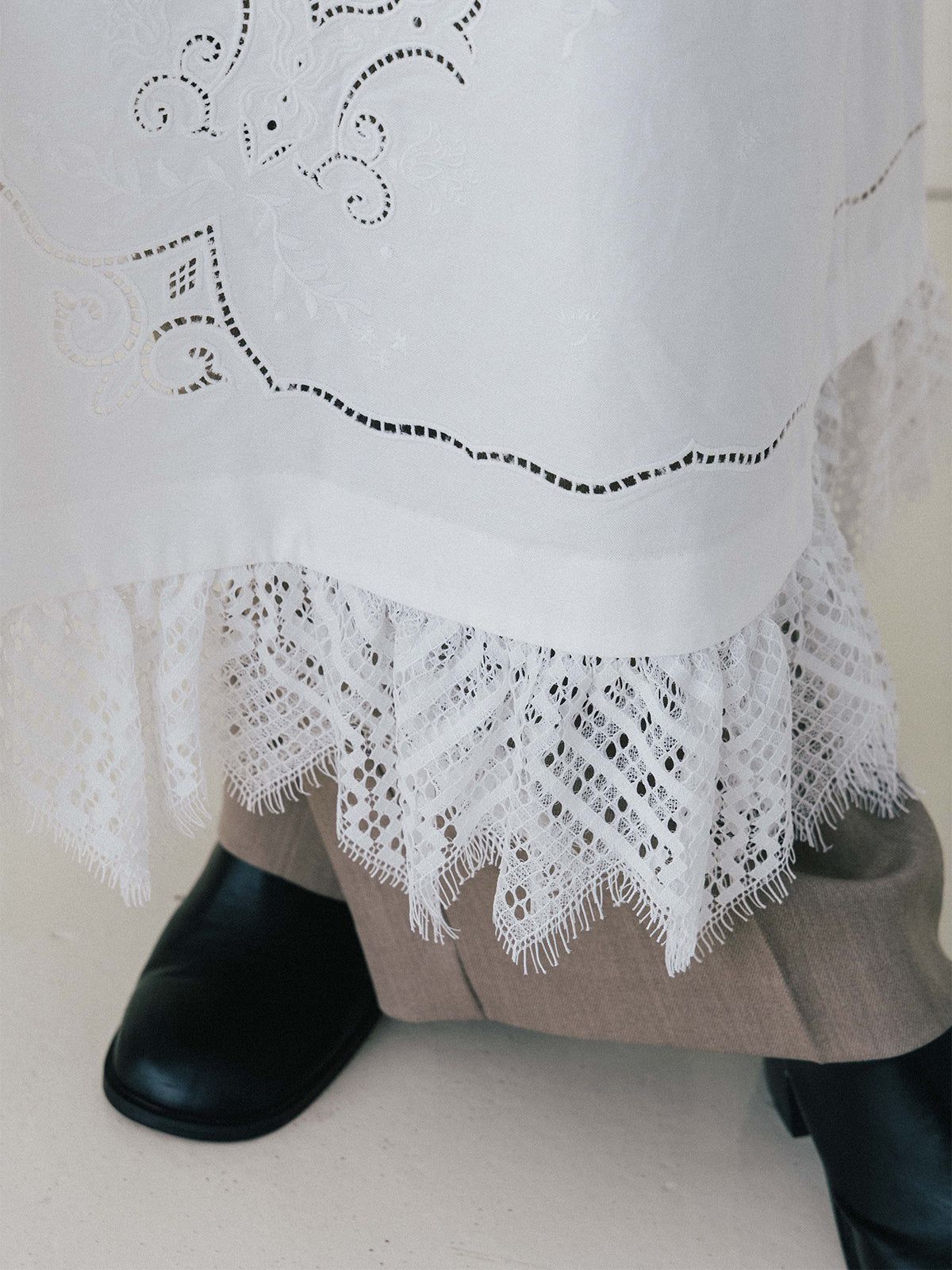 【25AW】VENEZIA LACE SKIRT / ヴェネツィアレーススカート (ホワイト)