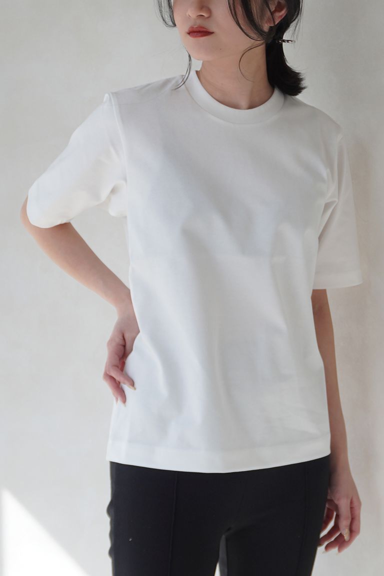 163cm 着用:38 (自然光)