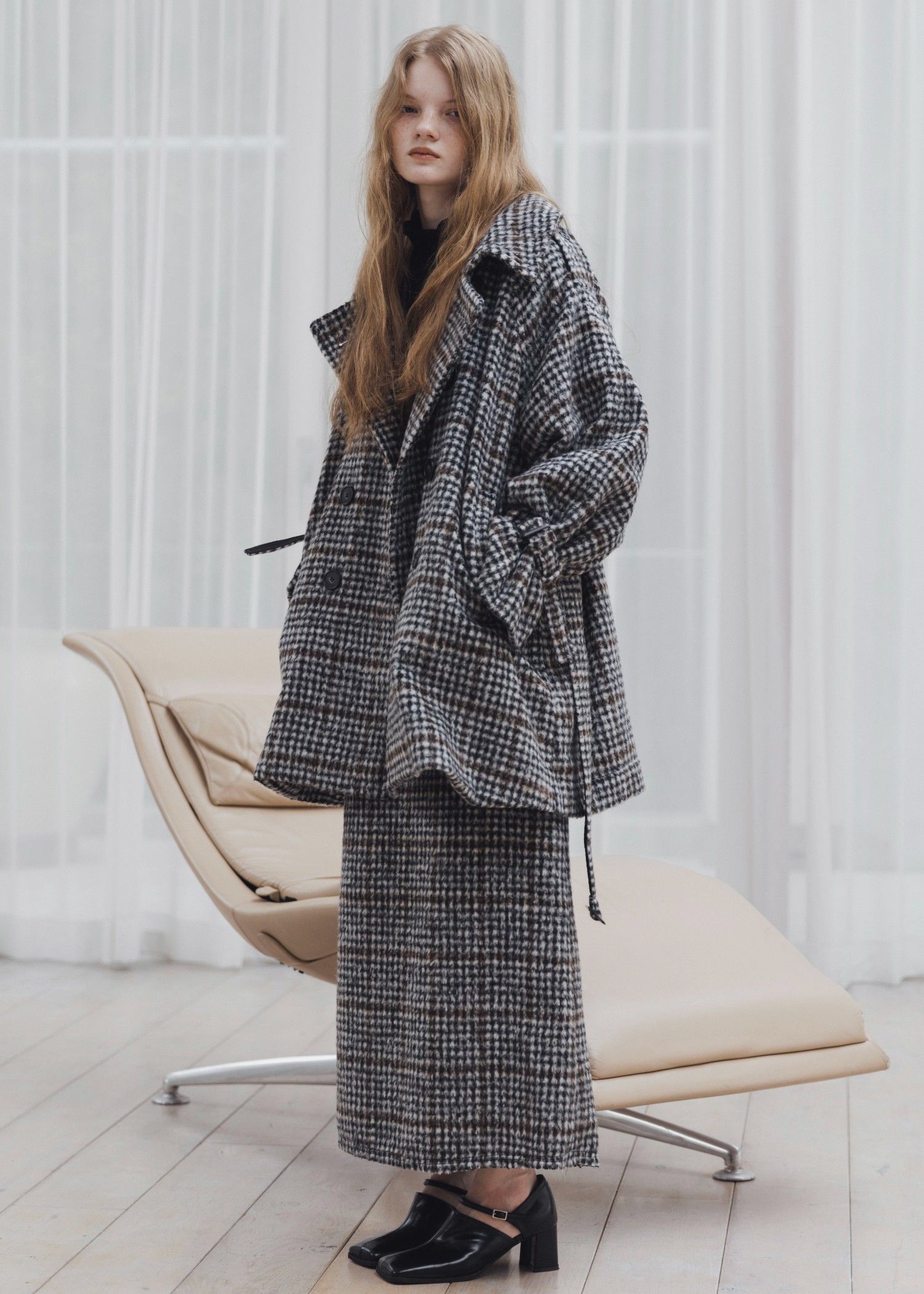 waist frill shaggy pencil SK / ウエストフリル シャギーペンシルスカート (ブラック) / 25AW /