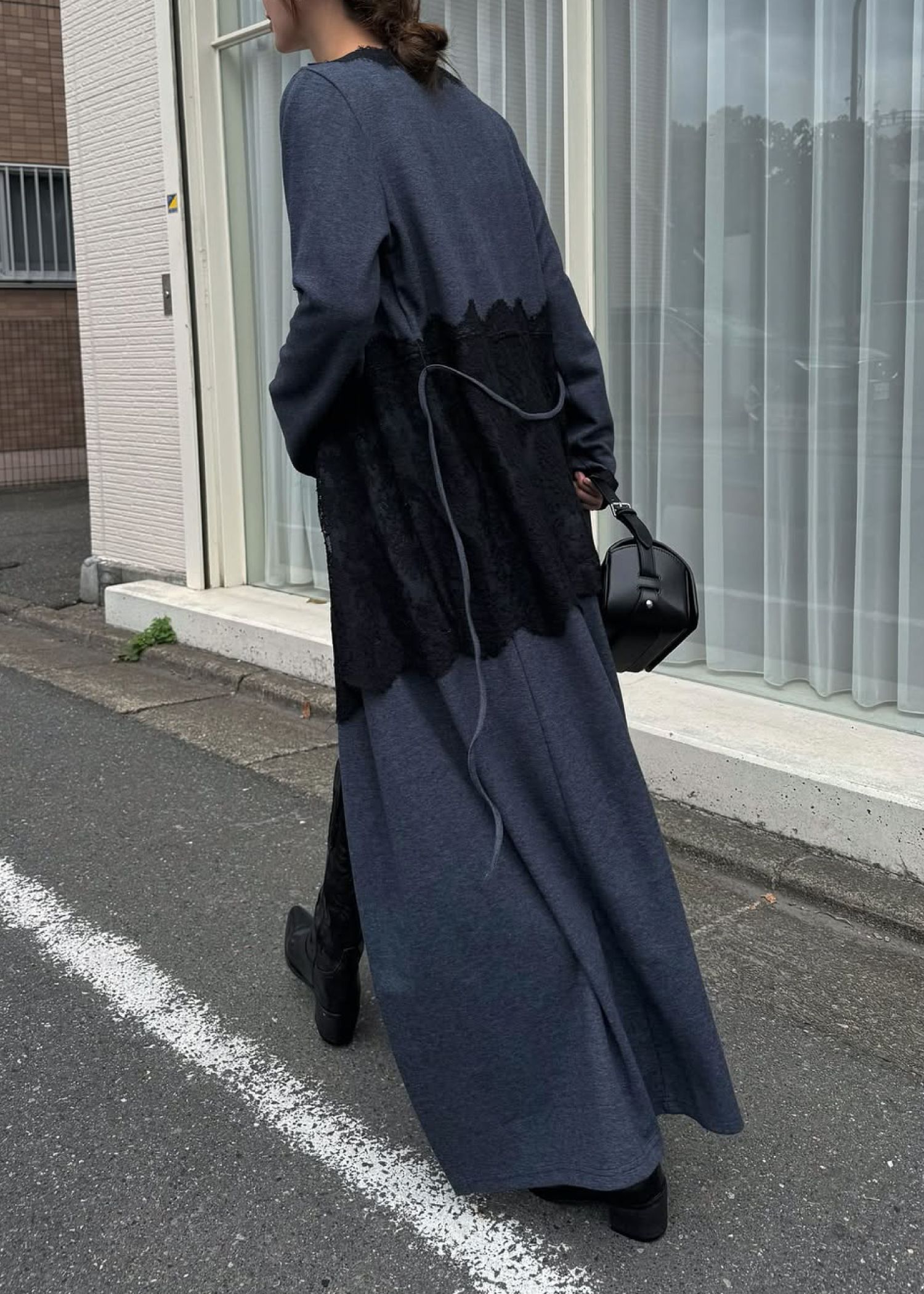 cachecoeur multi lace sweat OP / マルチレース スウェットワンピース (インディゴ) / 25AW