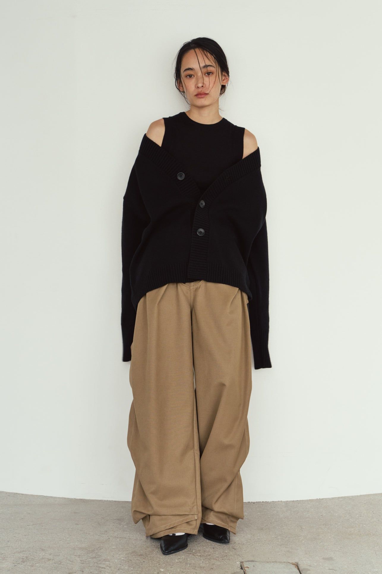 2ピース カーディガン (ブラック) 2-piece cardigan (Black) / 26AW