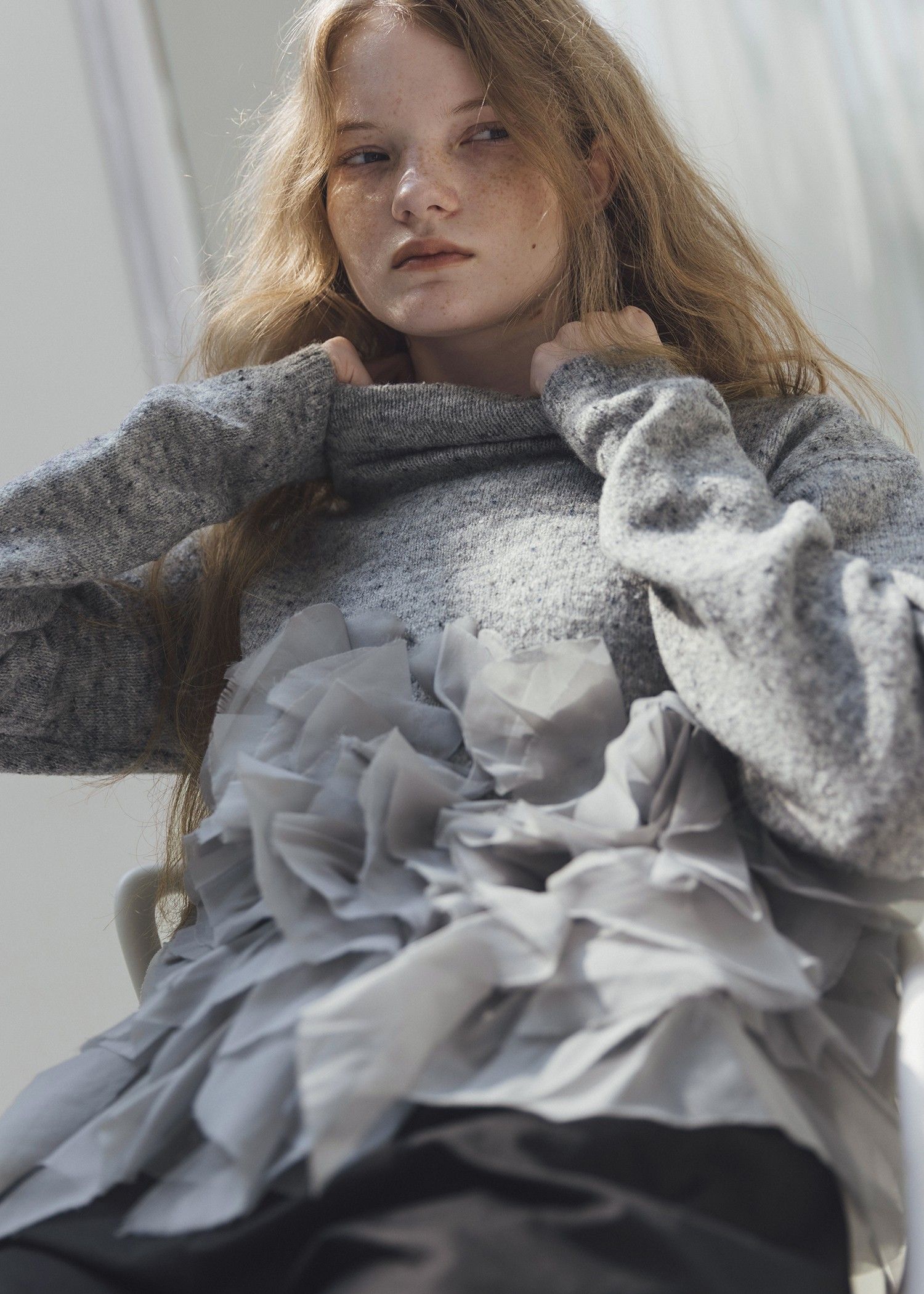 gradation frill bottleneck knit / グラデーション フリルニット (グレー) / 25AW